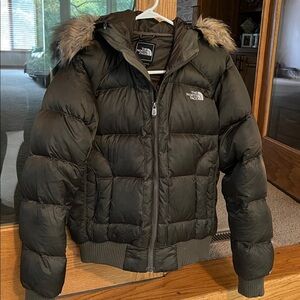 The North Face Dark Green Women's Puffer Jacket